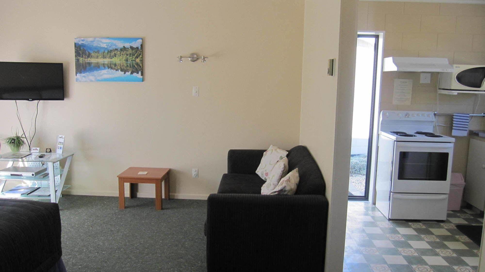Cromwell Motel